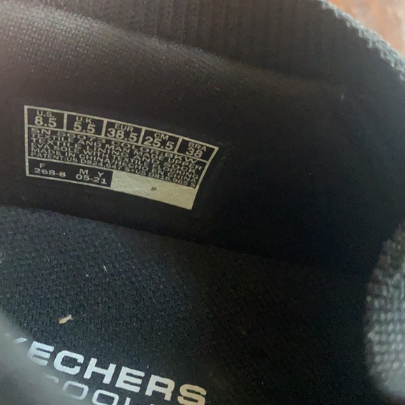 Skechers NWOT - Picture 7 of 7